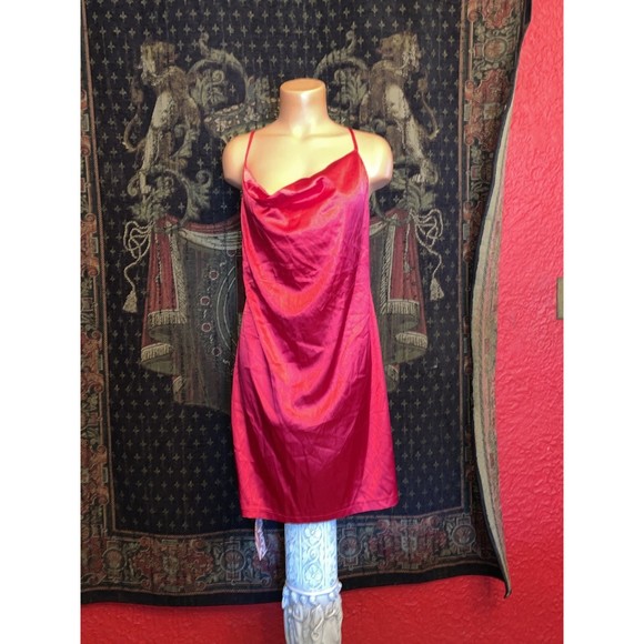 NEW•ROMWE silky slinky red Slip dress Lg - Picture 2 of 11